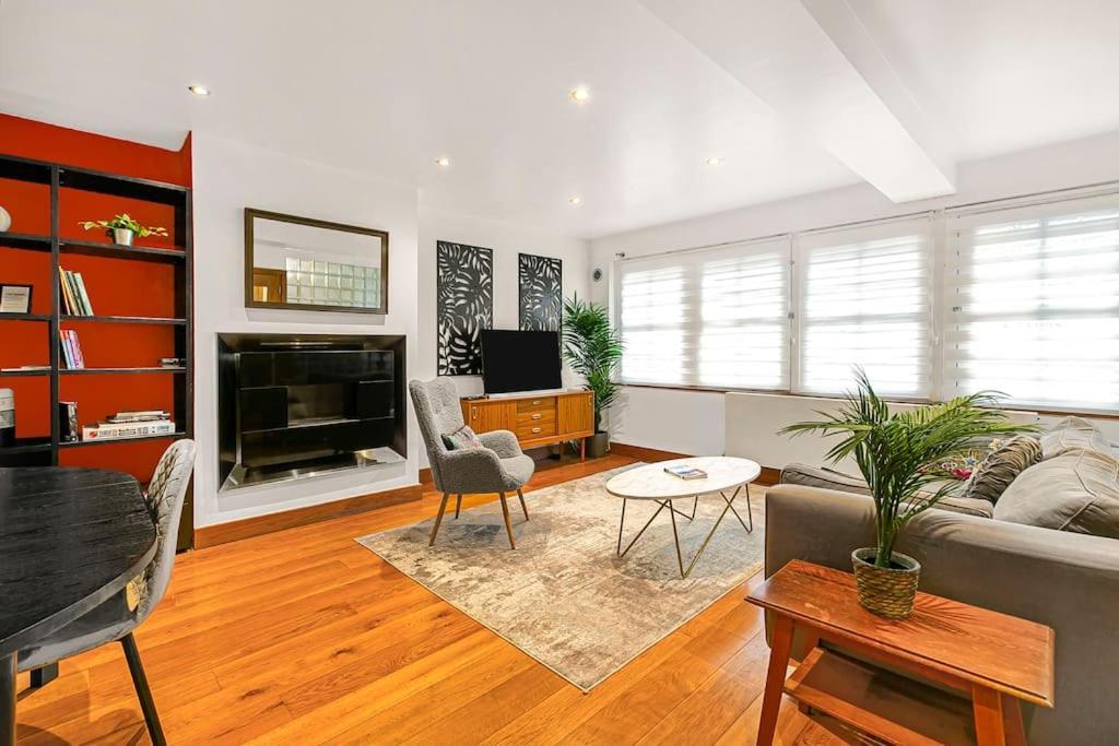 Stylish Next To Paddington Station Londra