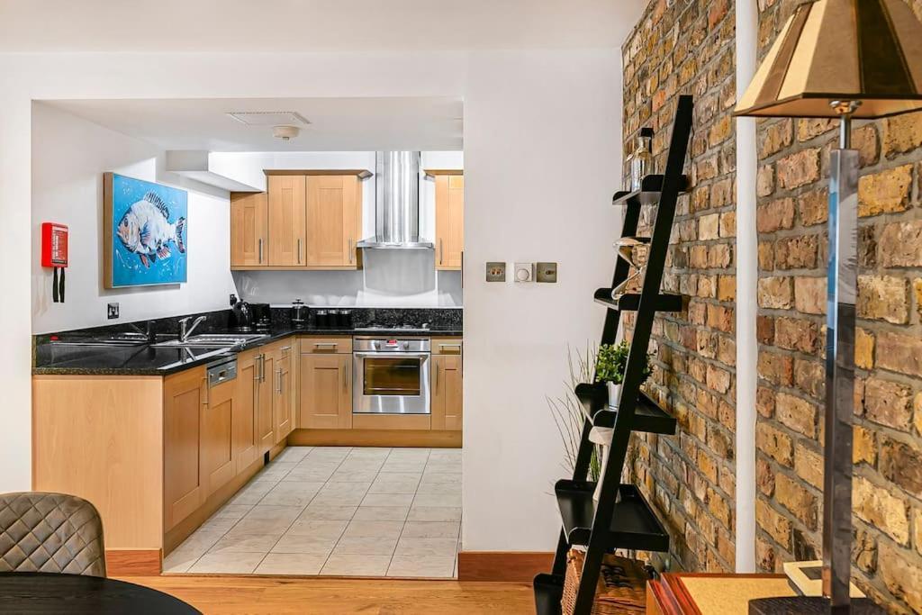 Stylish Next To Paddington Station Londra